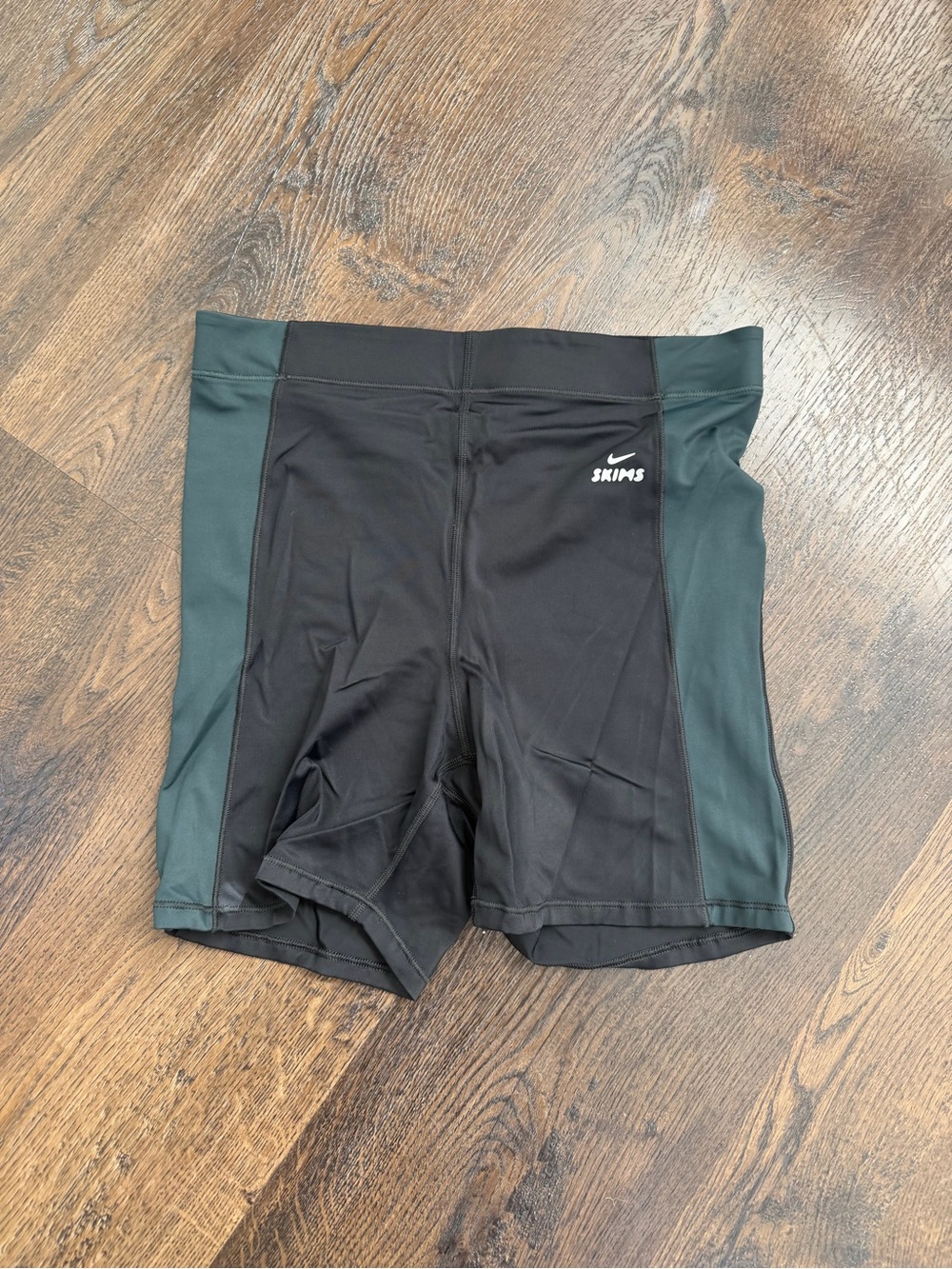 SKIMS Black and Dark Green Athletic Bike Shorts